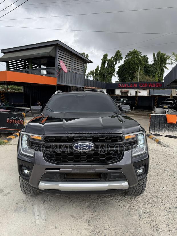 Ford Ranger Wildtrak 2023 Black