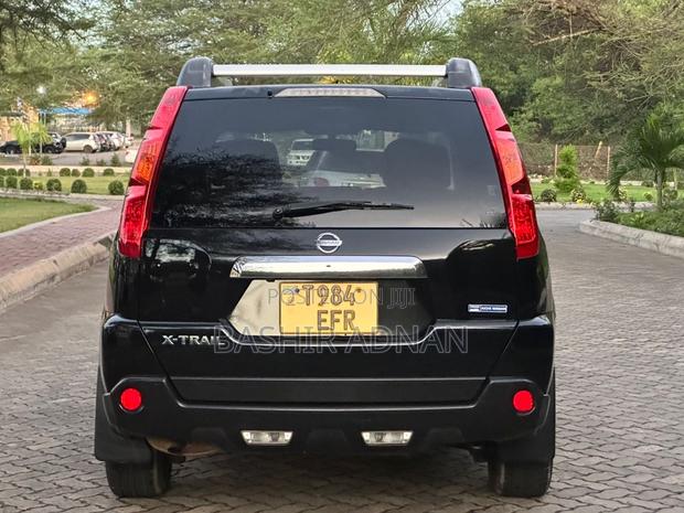 Nissan X-Trail 2.0 Petrol XE 2009 Matt Black