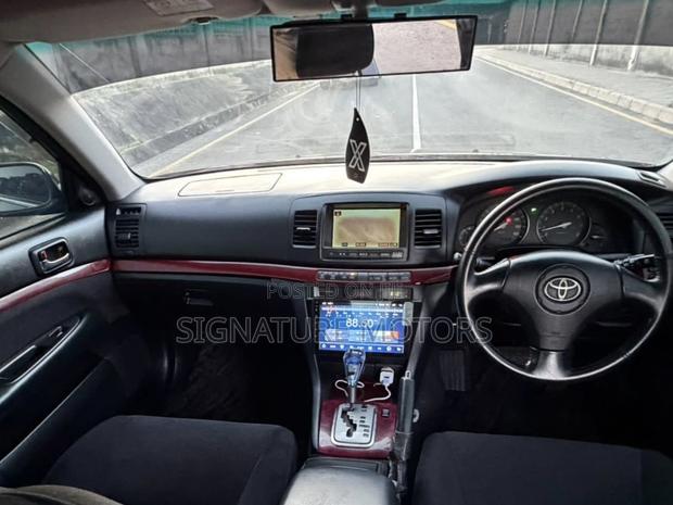 Toyota Mark II 2.0 AWD 2003 Black