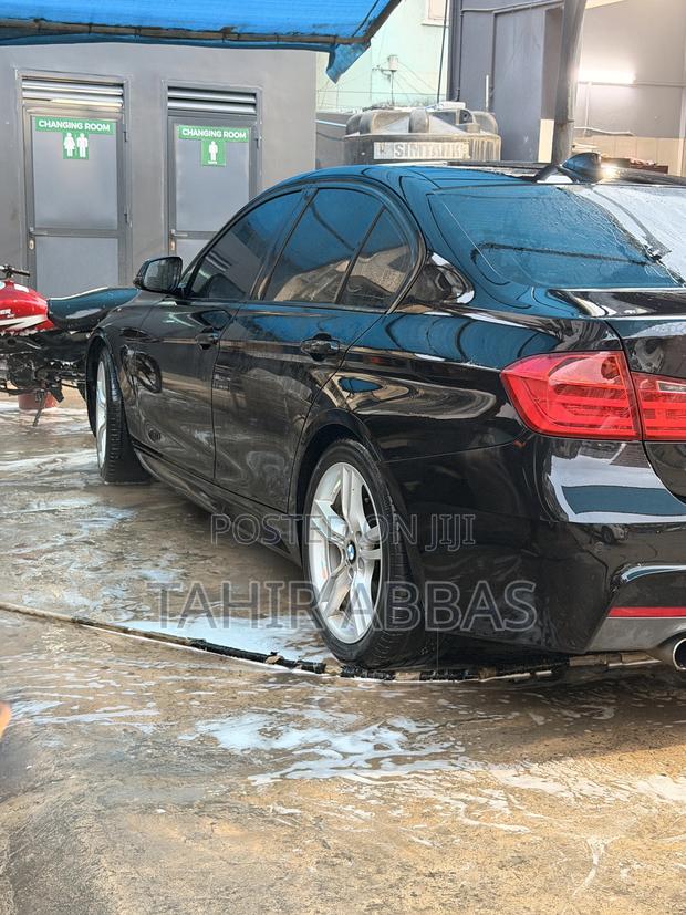 BMW 3 Series 320i RWD 2014 Black