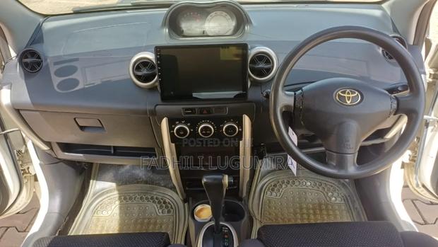 Toyota IST 2004 White
