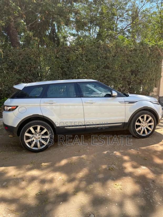 Land Rover Range Rover 2015 White