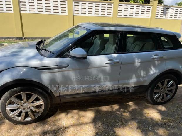Land Rover Range Rover 2015 White