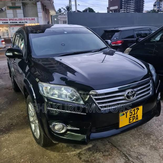 Toyota Vanguard 2010 Black