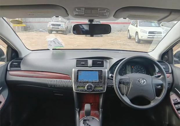 Toyota Premio 2009 Matt Black