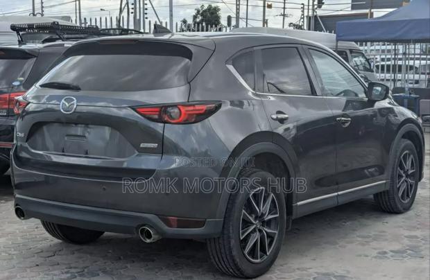 Mazda CX-5 2020 Gray