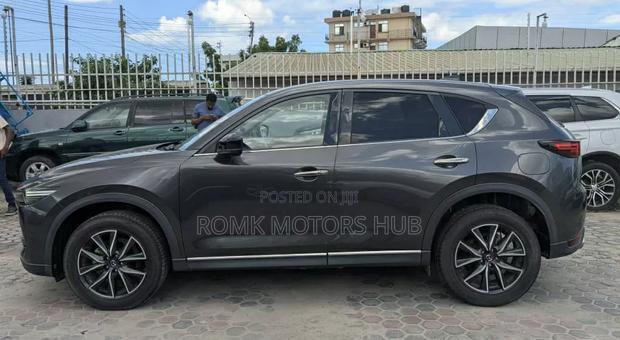 Mazda CX-5 2020 Gray