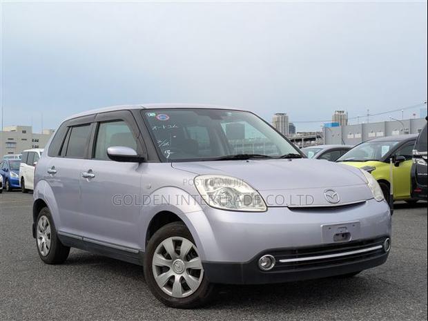 Mazda Verisa 2011 Purple