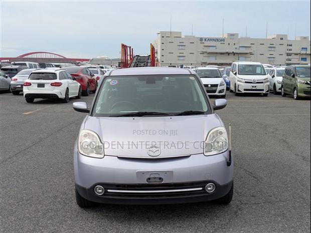 Mazda Verisa 2011 Purple