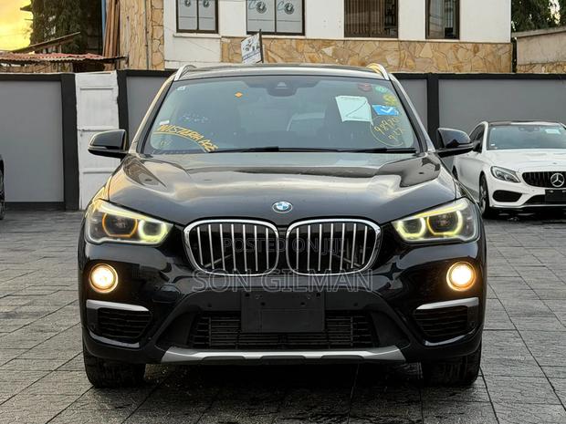 BMW X1 xDrive28i AWD 2016 Black