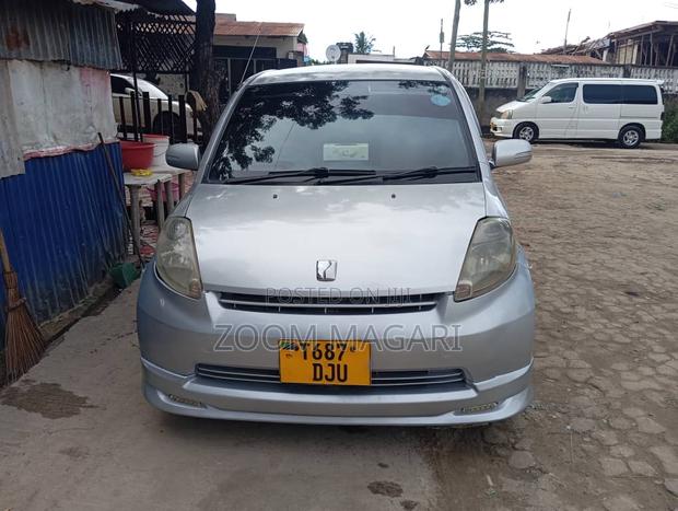Toyota Passo 2007 Silver