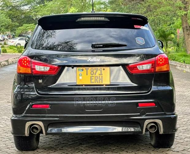 Mitsubishi RVR 2.0 2012 Black