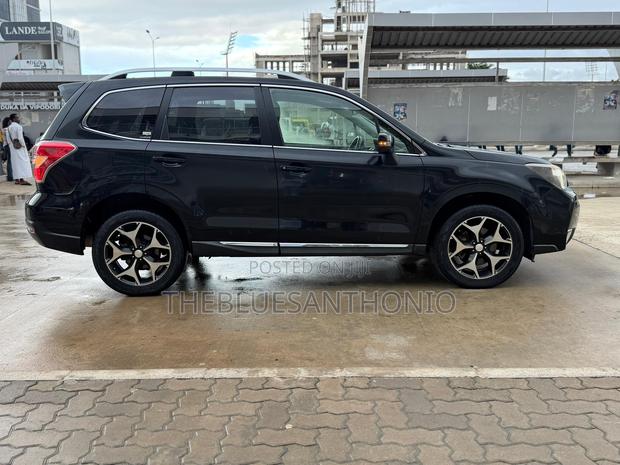 Subaru Forester 2015 Gray