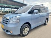 Toyota Noah 2007 Blue for sale