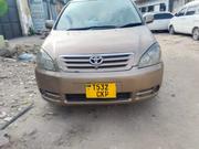 Toyota Crown 2006 Gold for sale