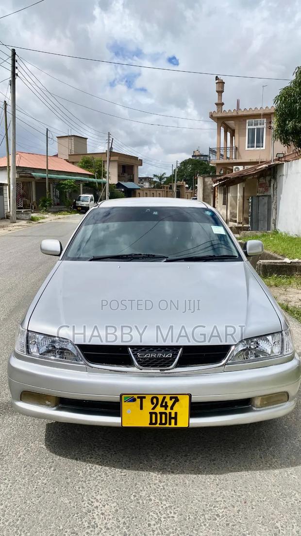 Toyota Carina 1.5 FWD Sedan 2000 Silver