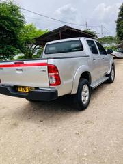 Toyota Hilux 2012 Silver for sale