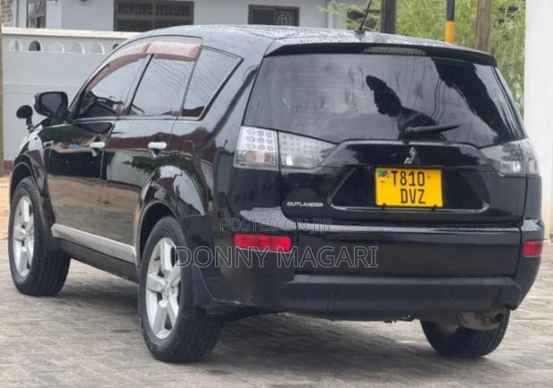 Mitsubishi Outlander 2008 Black