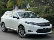 Toyota Harrier 2.0 4WD 2016 White for sale