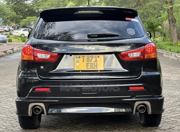Mitsubishi RVR 2.0 2012 Black