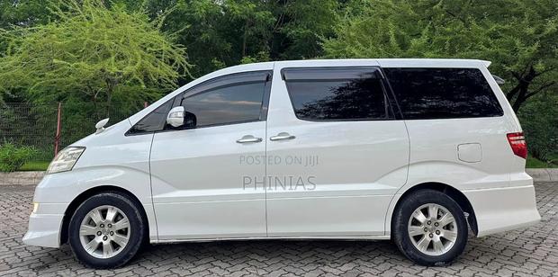 Toyota Alphard 2007 White