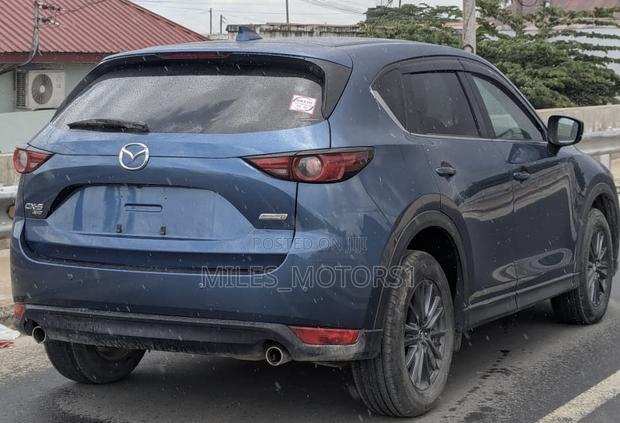 Mazda CX-5 2020 Blue