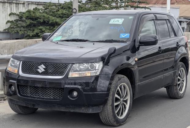 Suzuki Escudo 2007 Black