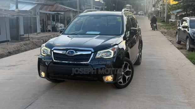 Subaru Forester 2.0XT Premium AWD 2017 Black