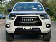 Toyota Hilux 2021 White for sale