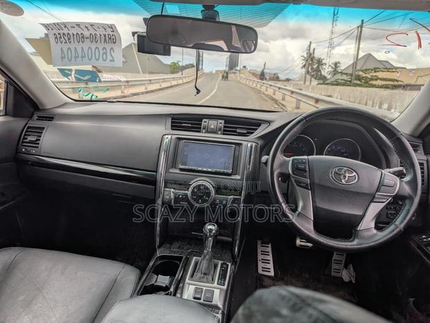 Toyota Mark X 2010 Black