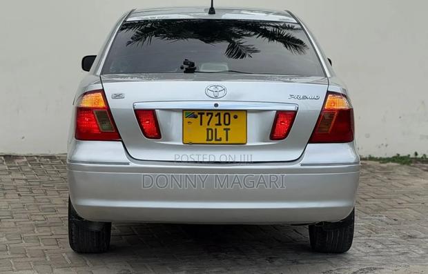 Toyota Premio 2005 Silver