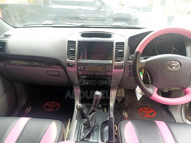 Toyota Land Cruiser Prado 2007 Silver