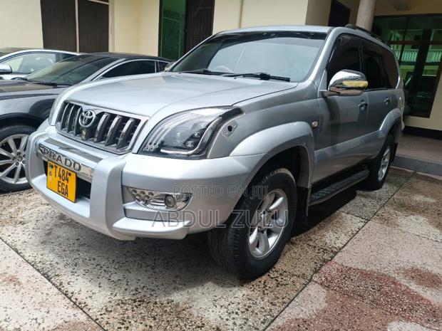 Toyota Land Cruiser Prado 2007 Silver