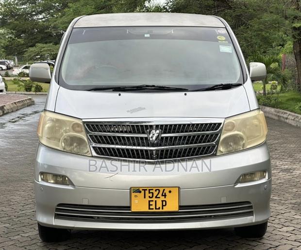 Toyota Alphard 2.4 Petrol FWD 2005 Silver