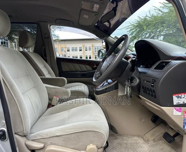 Toyota Alphard 2.4 Petrol FWD 2005 Silver