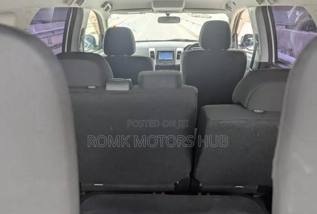 Mitsubishi Outlander 2011 White