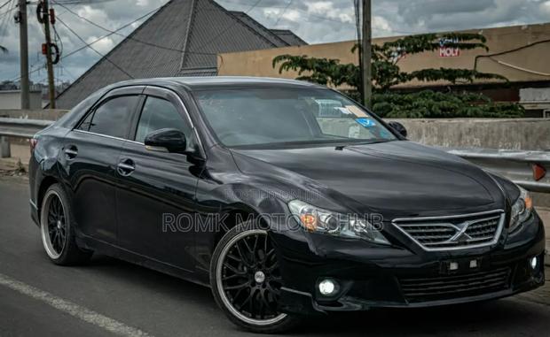 Toyota Mark X 2010 Black