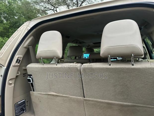 Toyota Land Cruiser Prado 2011 Gold