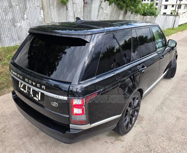 Land Rover Range Rover Vogue 2017 Matt Black