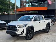 Toyota Hilux 2022 White for sale