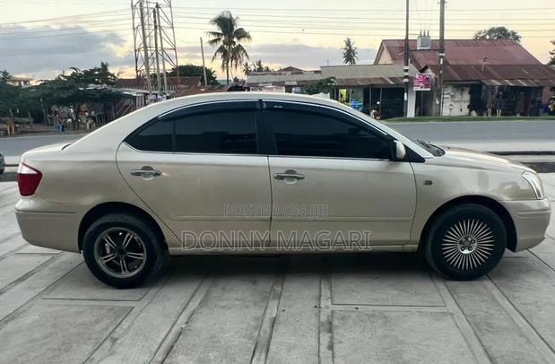 Toyota Premio 2003 Gold