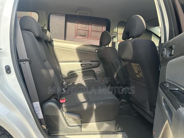 Toyota Wish 2007 White