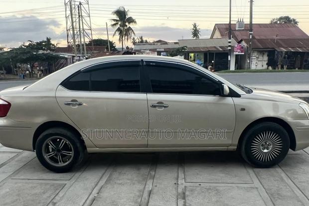 Toyota Premio 2004 Beige