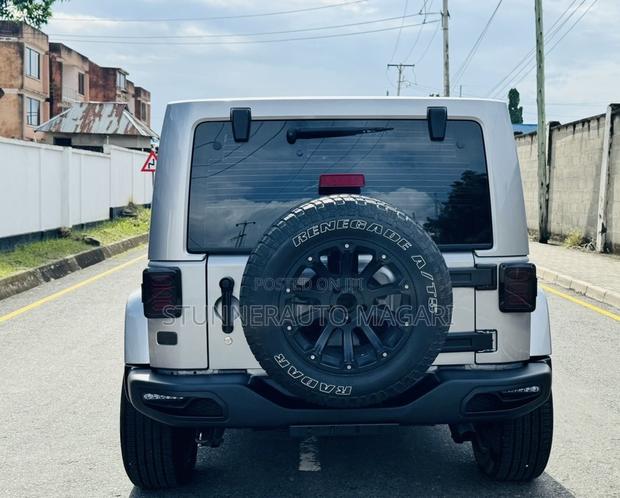 Jeep Wrangler 2013 Gray
