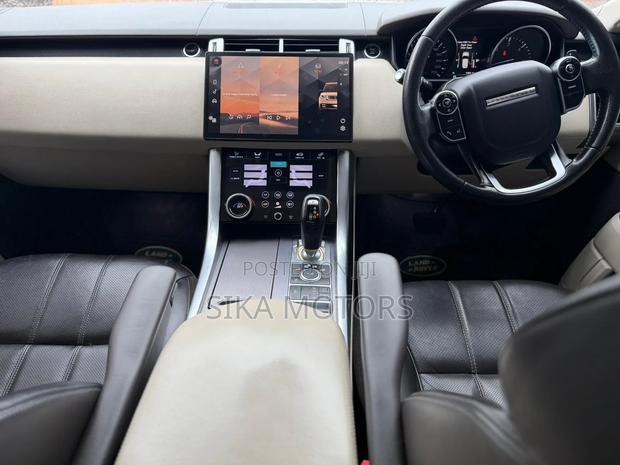 Land Rover Range Rover Sport 2016 White