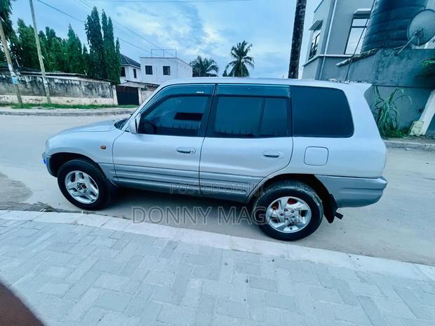 Toyota RAV4 Cabriolet 1998 White