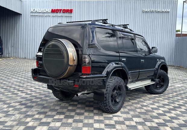 Toyota Land Cruiser Prado 1997 Black