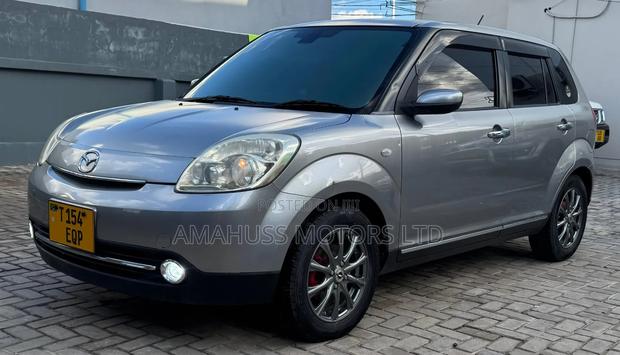 Mazda Verisa 2009 Silver