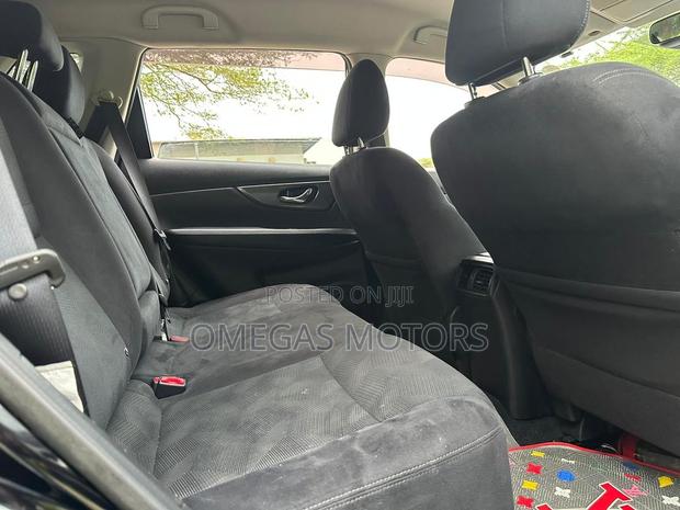 Nissan X-Trail 2.0 Hybrid FWD 2016 Black