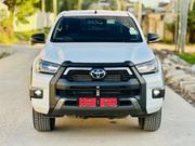 Toyota Hilux 2024 White for sale